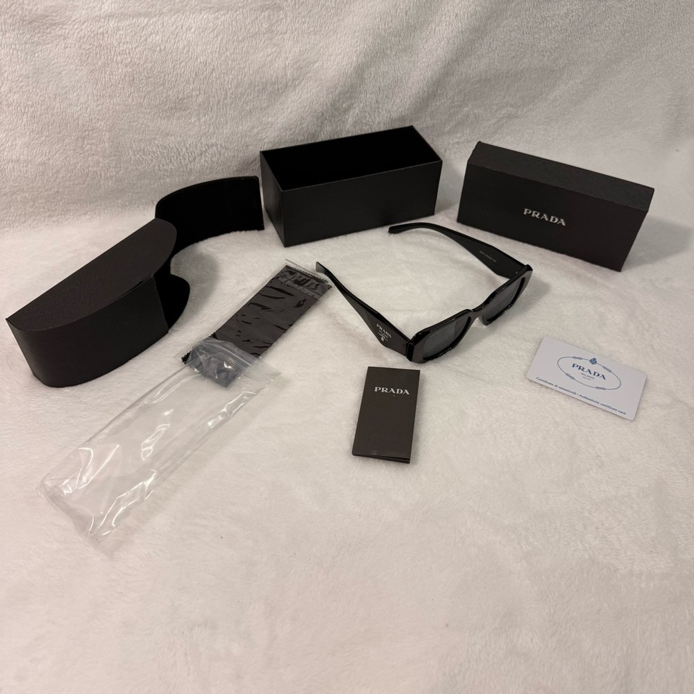 Prada Black Sunglasses with Case Set and Authentication Card